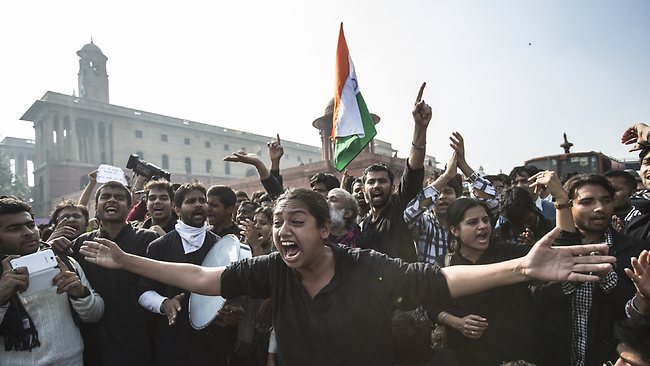 475338-india-gang-rape-protest